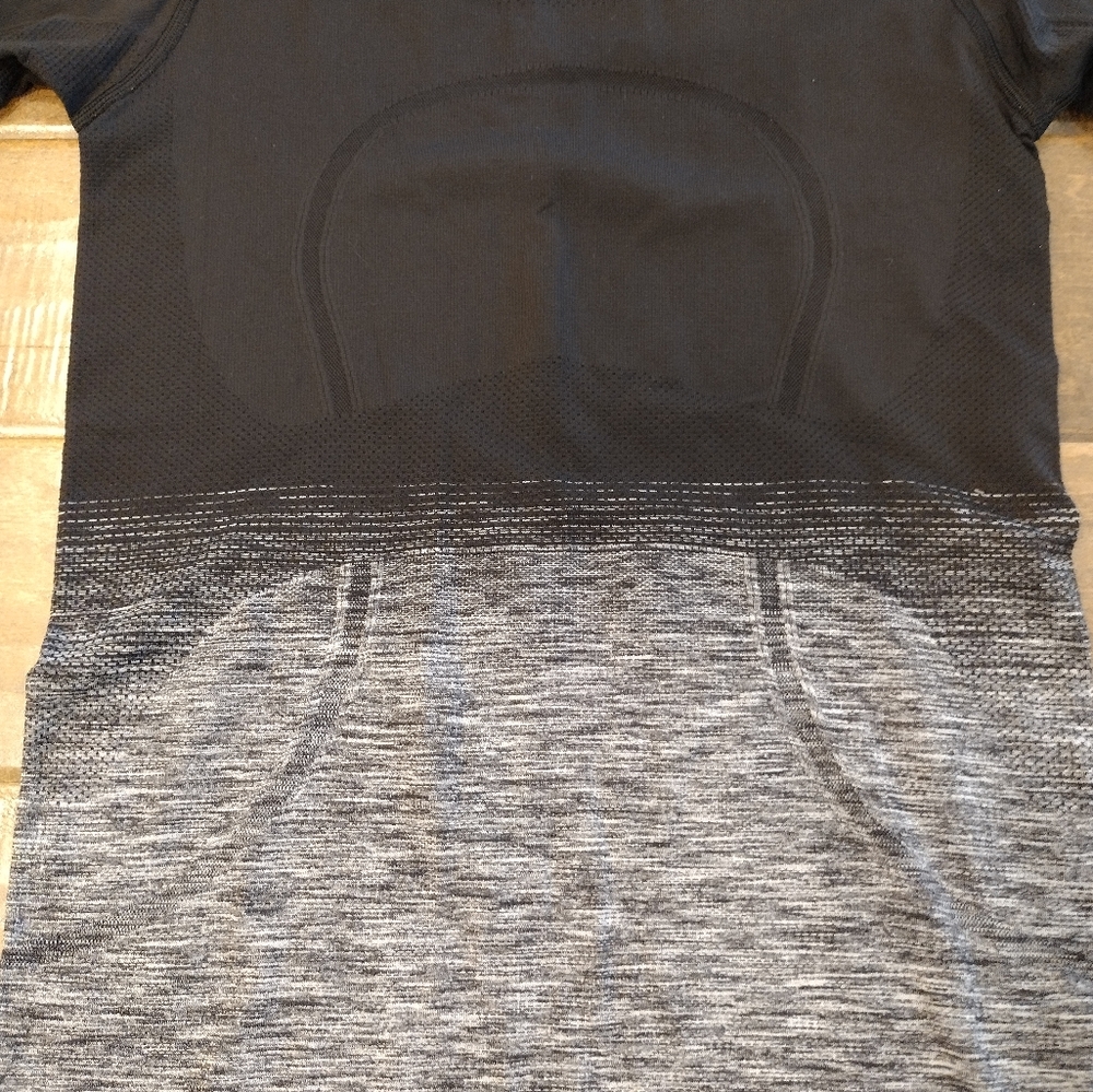 LULULEMON Women's Swiftly Tech long-sleeve black gray ombre top - 6 - Picture 8 of 14